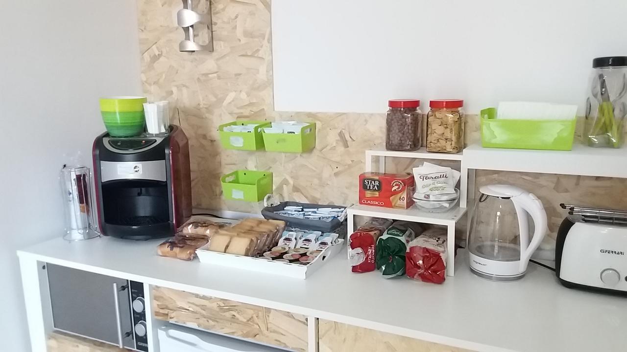 Leonardo Brindisi Bagian luar foto